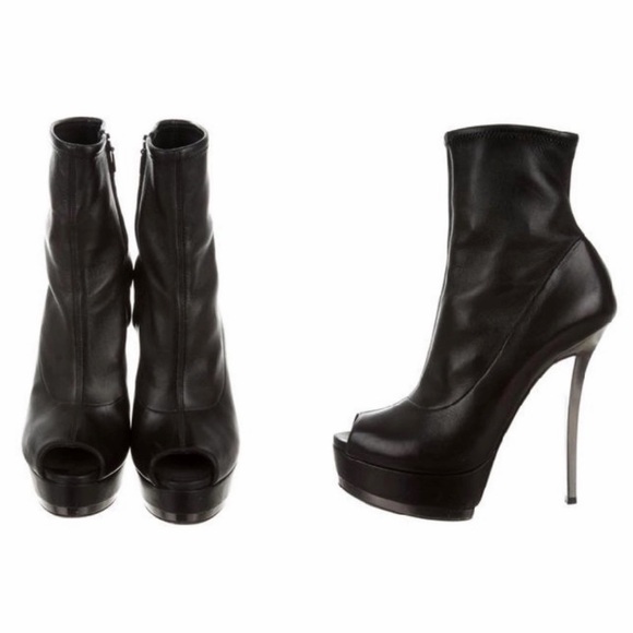Gucci Shoes - GUCCI BLACK PEEP TOE PLATFORM ANKLE BOOTIES